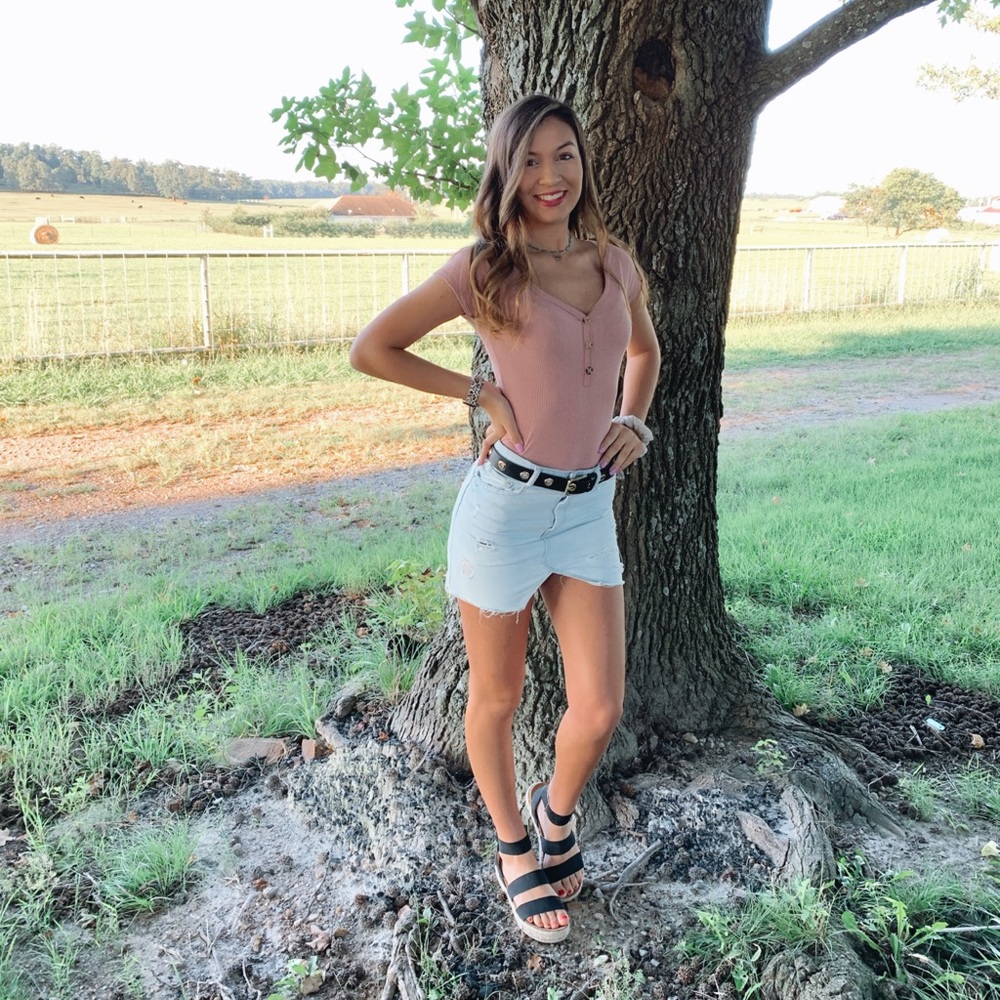 Meet your Posher, Tiara